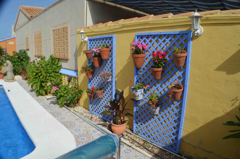 4 Cuarto Villa en venta