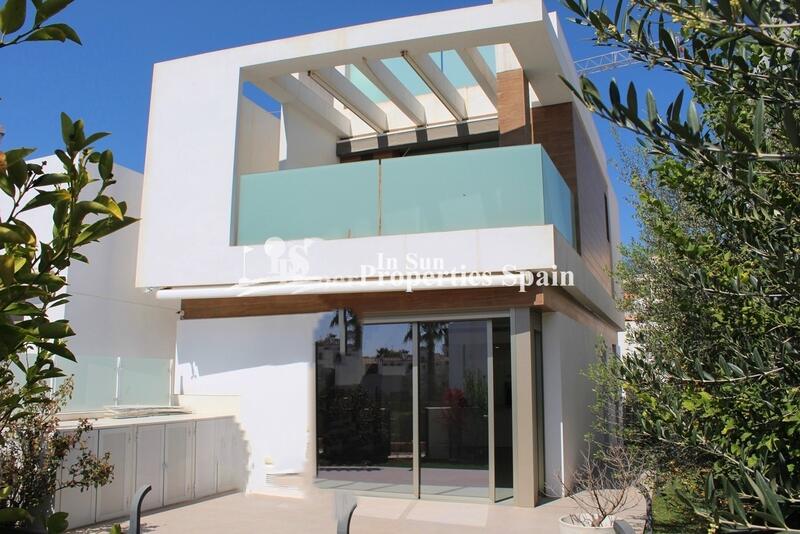 Villa Te koop in Orihuela Costa, Alicante