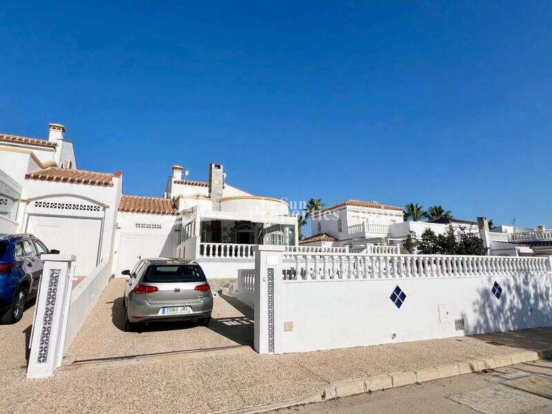 Villa à vendre dans Orihuela Costa, Alicante