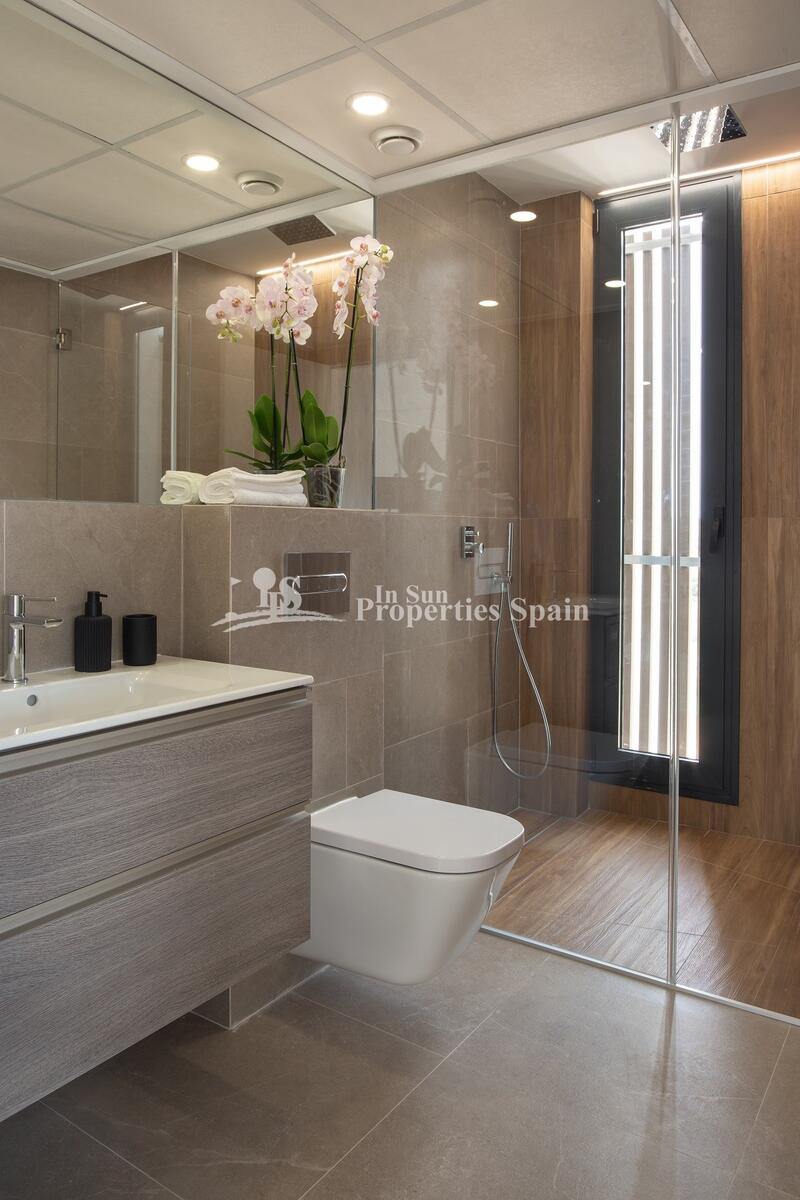 4 Cuarto Villa en venta