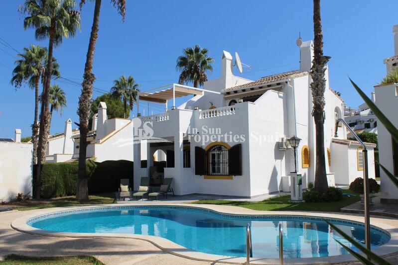 3 bedroom Villa for sale