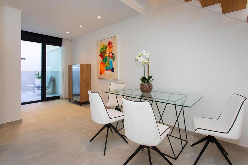 3 bedroom Townhouse for sale