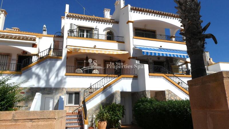 2 bedroom Townhouse for sale