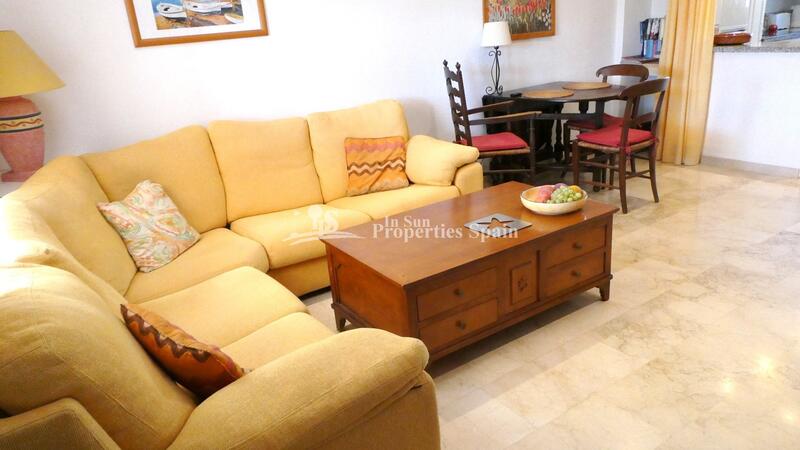 2 bedroom Townhouse for sale