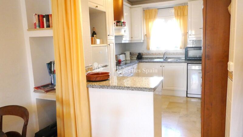 2 bedroom Townhouse for sale