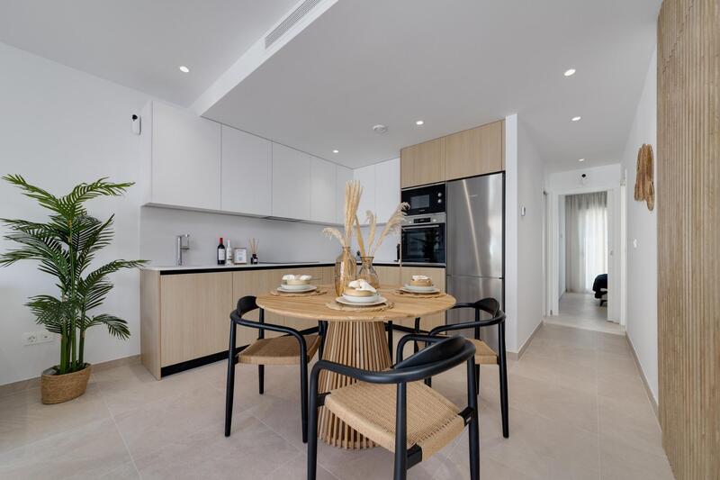 2 bedroom Apartment for sale