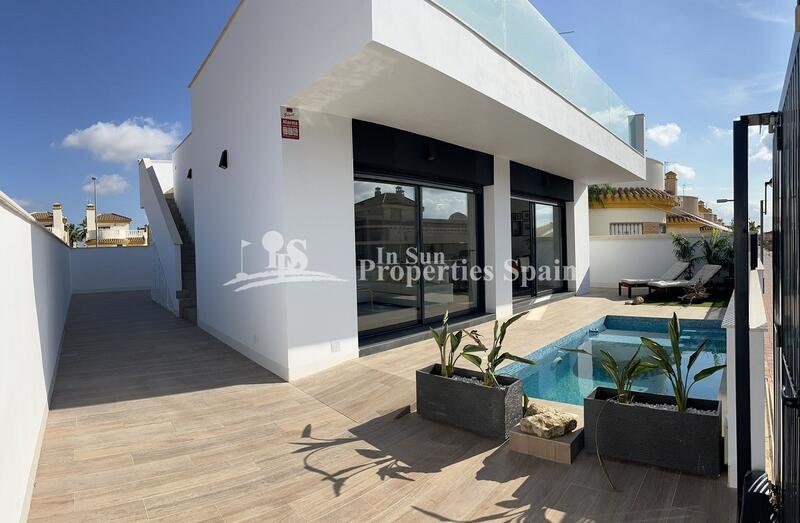2 bedroom Villa for sale
