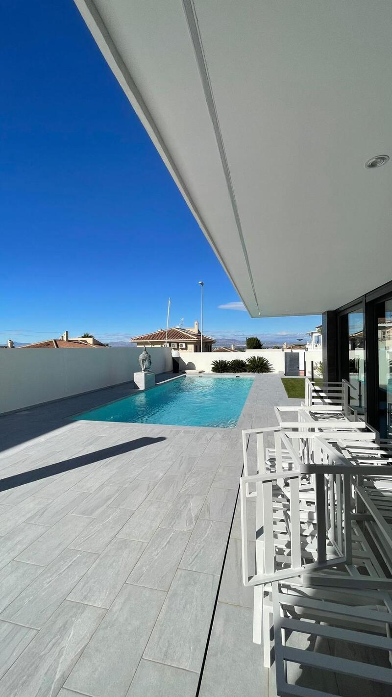3 bedroom Villa for sale