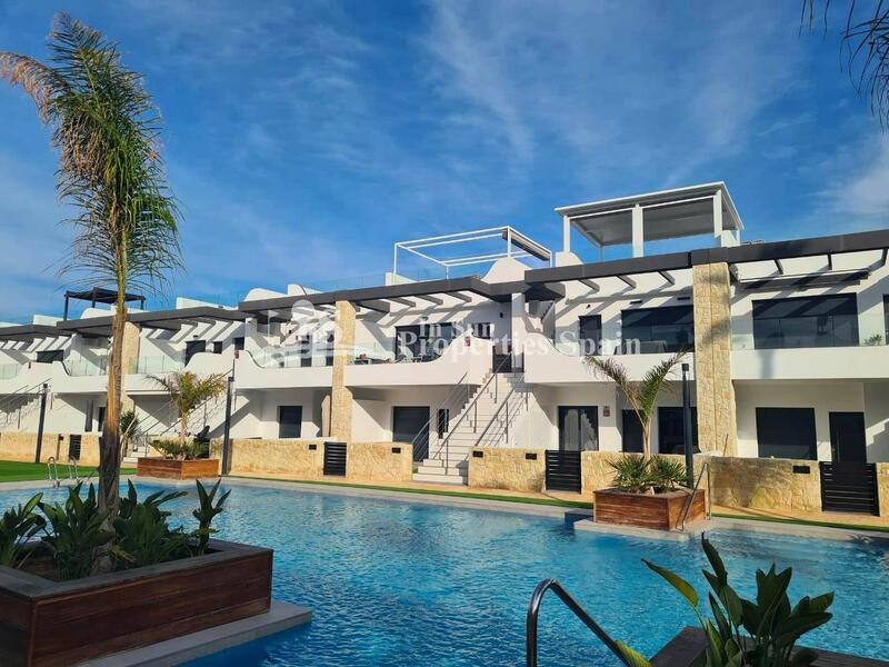Appartement Te koop in Pilar de la Horadada, Alicante