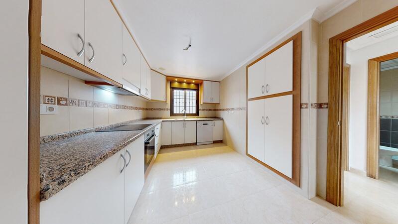 3 bedroom Townhouse for sale