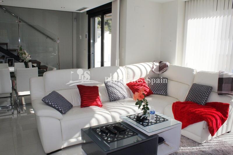 4 bedroom Villa for sale
