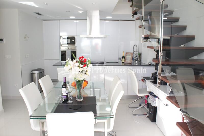 4 bedroom Villa for sale