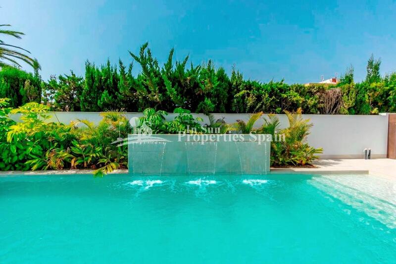 4 bedroom Villa for sale