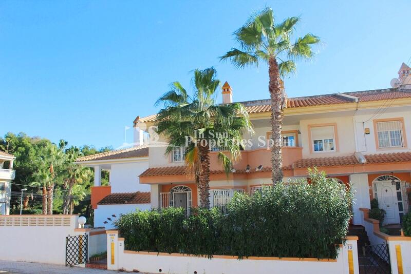 Maison de Ville à vendre dans Orihuela Costa, Alicante
