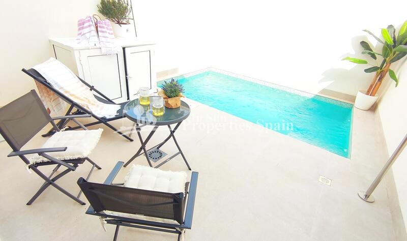 3 bedroom Townhouse for sale