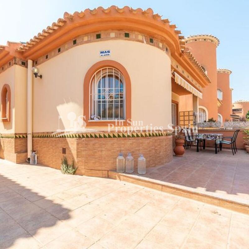 Villa for sale in Orihuela Costa, Alicante