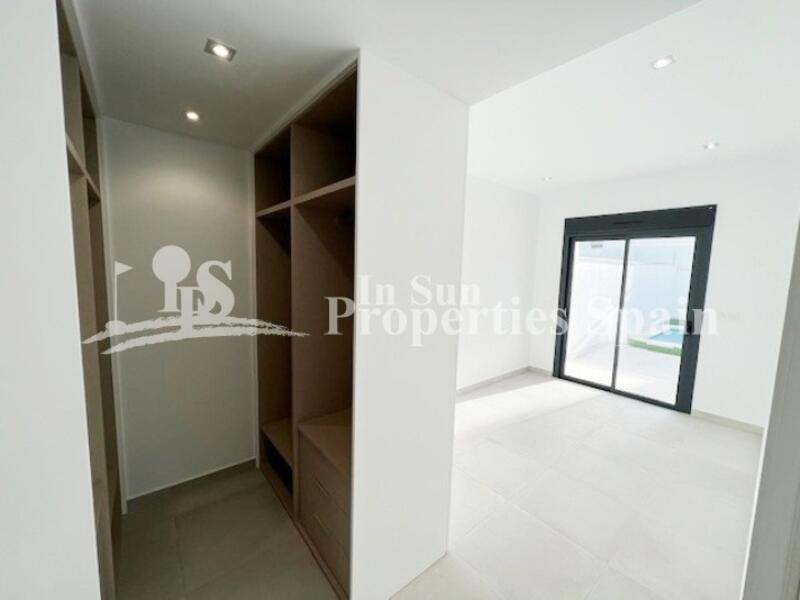 2 Cuarto Adosado en venta
