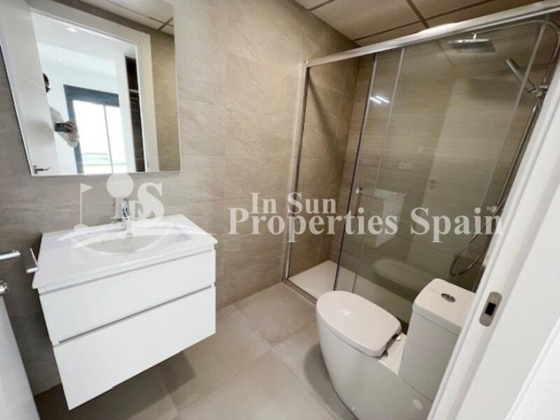 2 Cuarto Adosado en venta