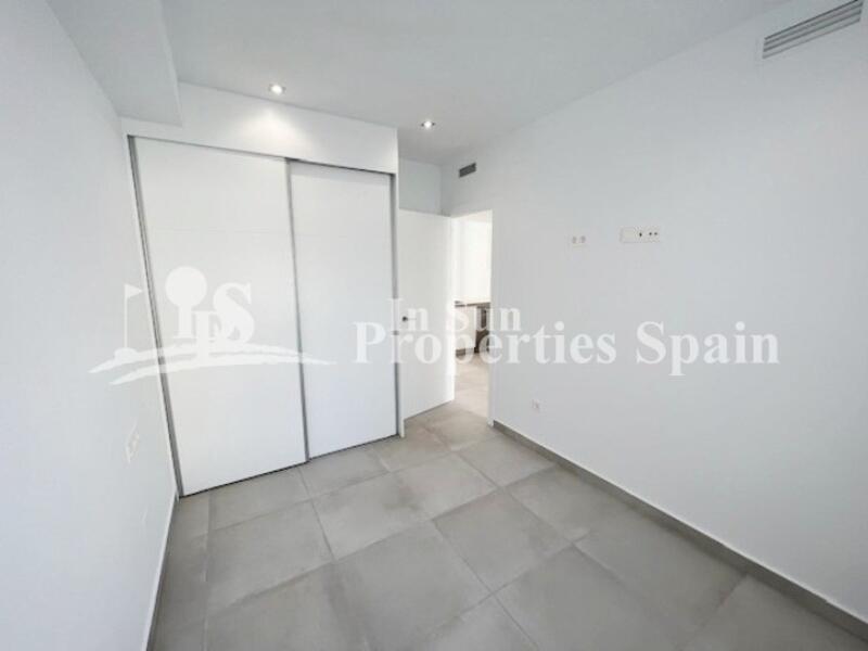 2 Cuarto Adosado en venta
