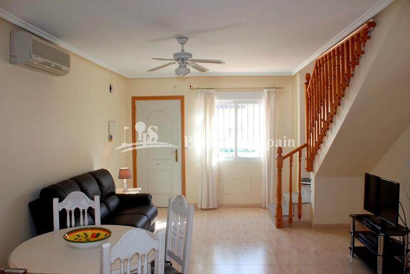 3 bedroom Townhouse for sale