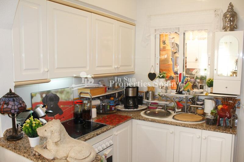 2 bedroom Townhouse for sale