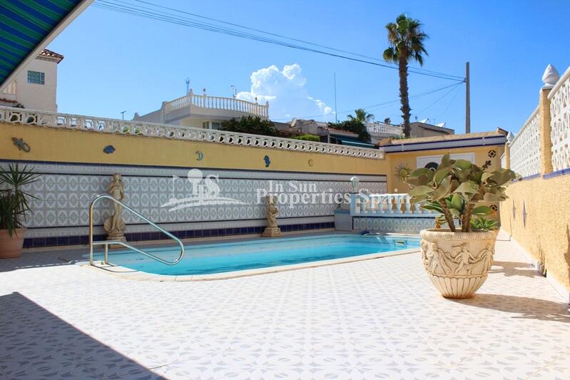 2 bedroom Villa for sale