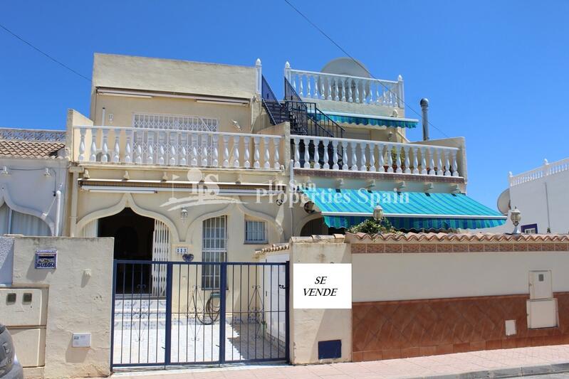 Radhus till salu i San Miguel de Salinas, Alicante