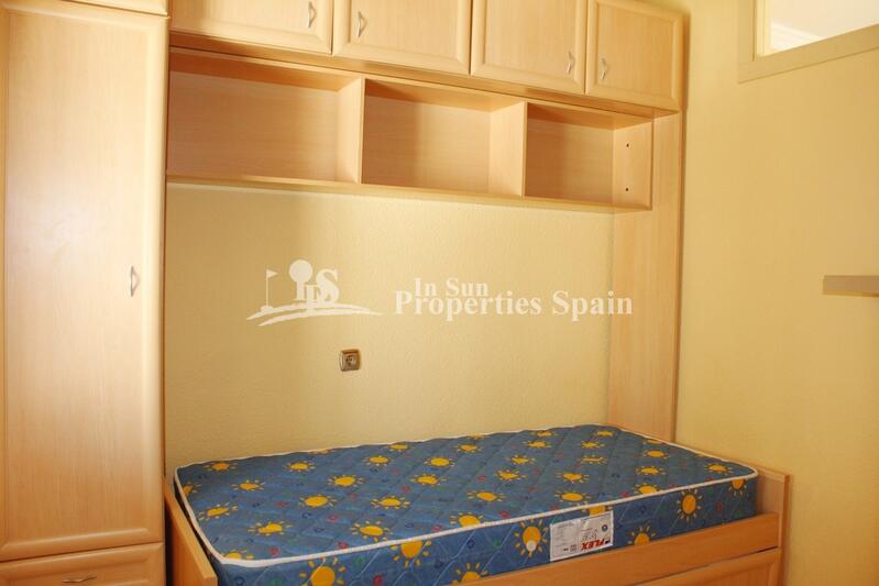 2 bedroom Townhouse for sale