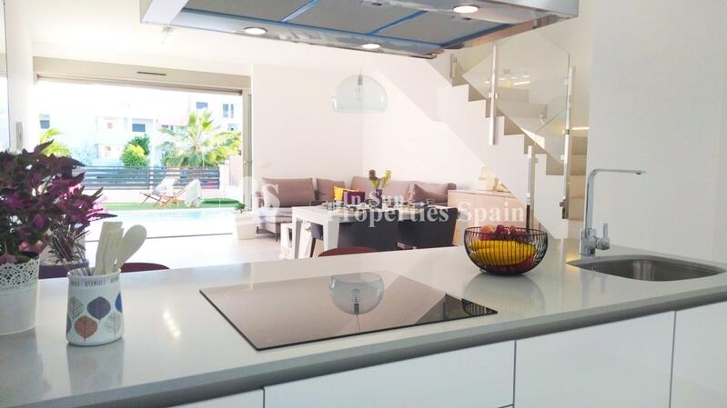 3 bedroom Villa for sale
