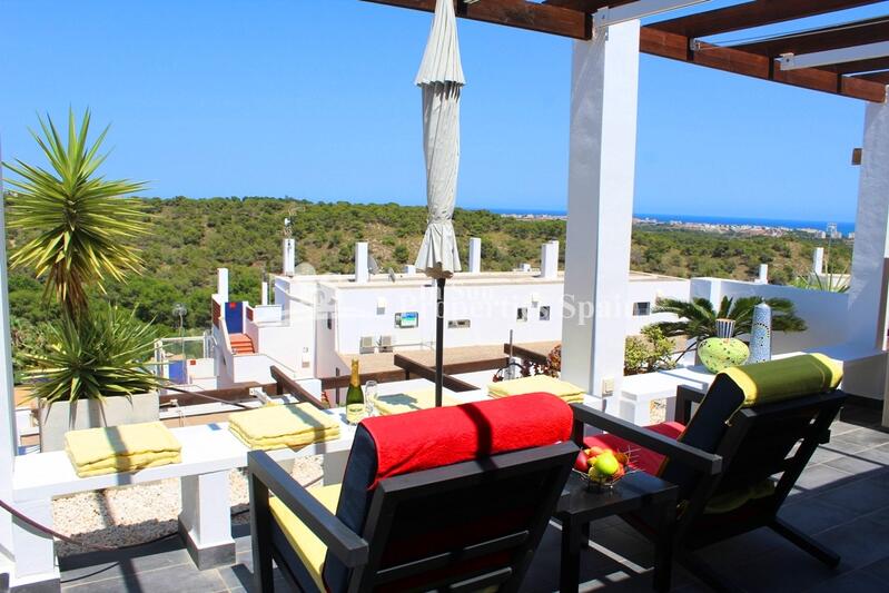 3 bedroom Apartment for sale