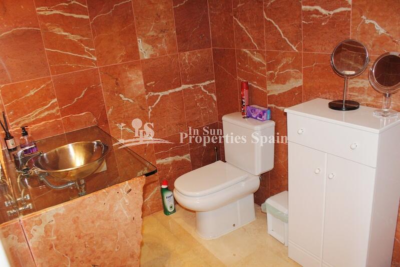 3 bedroom Apartment for sale