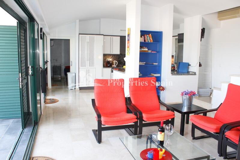3 bedroom Apartment for sale