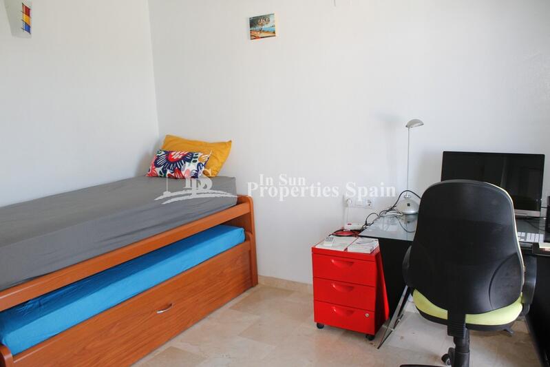 3 bedroom Apartment for sale