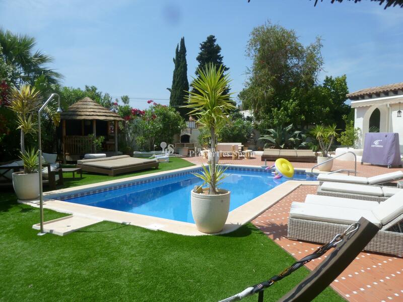 5 bedroom Villa for sale