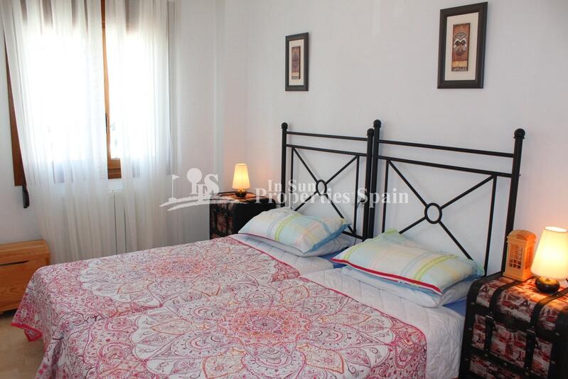 2 Cuarto Adosado en venta