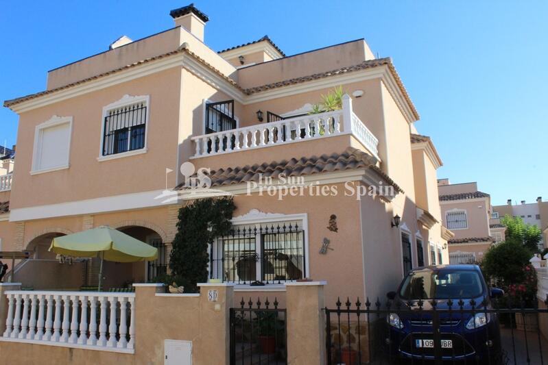 2 bedroom Villa for sale