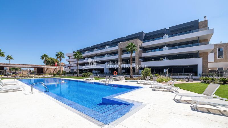 2 bedroom Apartment for sale