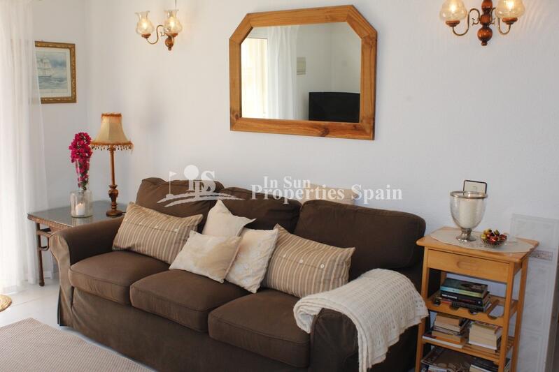 4 bedroom Townhouse for sale