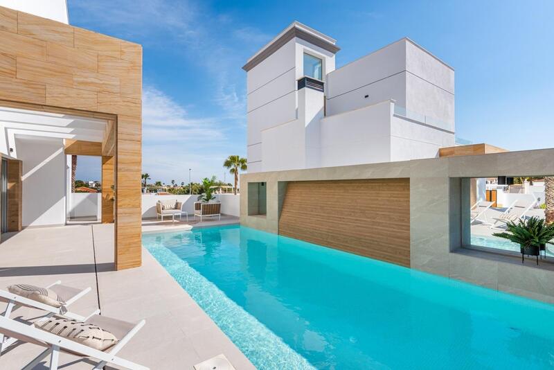 4 bedroom Villa for sale 4 bedroom Villa for sale