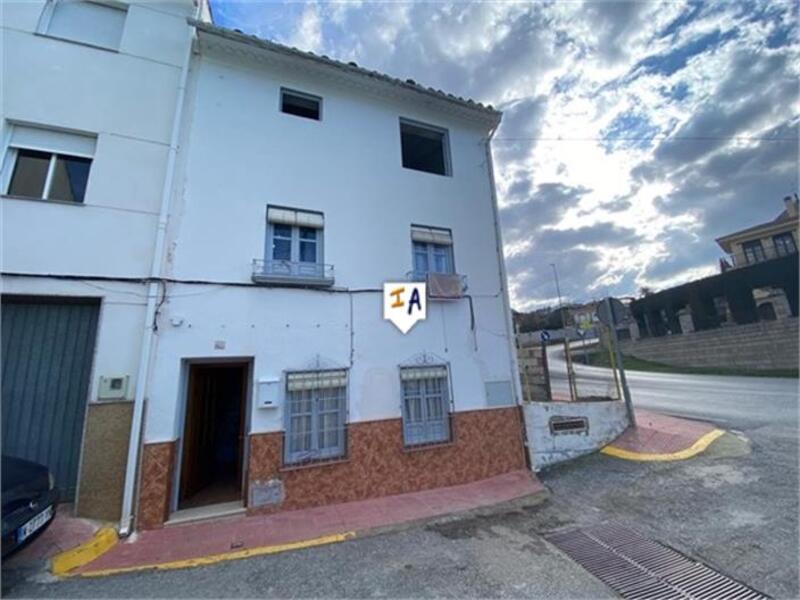 Maison de Ville à vendre dans Castillo de Locubin, Jaén