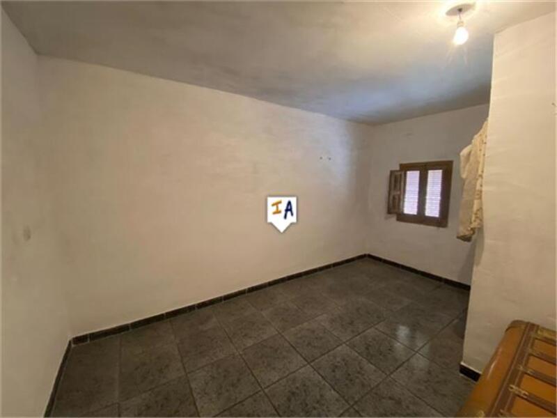 2 bedroom Townhouse for sale