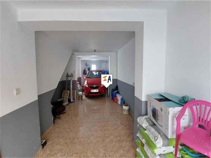 4 slaapkamer Gezinswoning Te koop