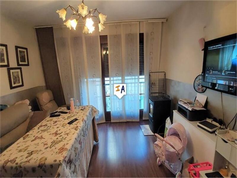 4 slaapkamer Gezinswoning Te koop