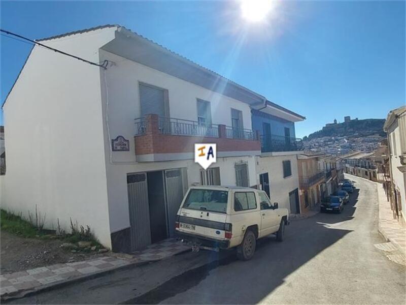 Gezinswoning Te koop in Alcala la Real, Jaén