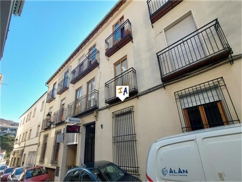 Apartment for sale in Alcala la Real, Jaén