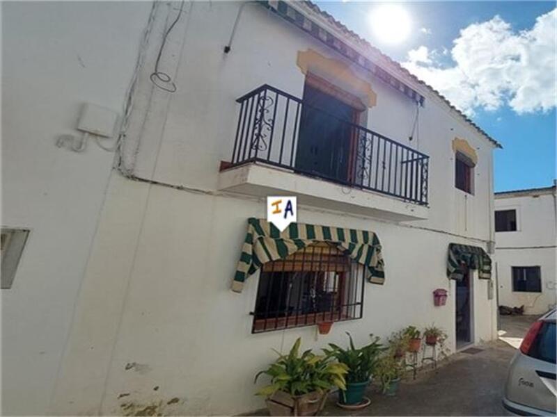 Townhouse for sale in Priego de Cordoba, Córdoba