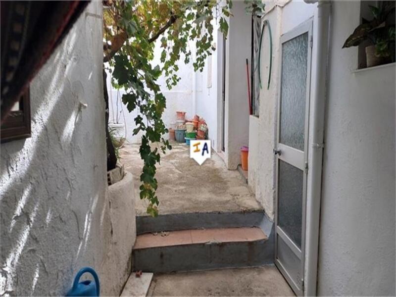 4 slaapkamer Gezinswoning Te koop