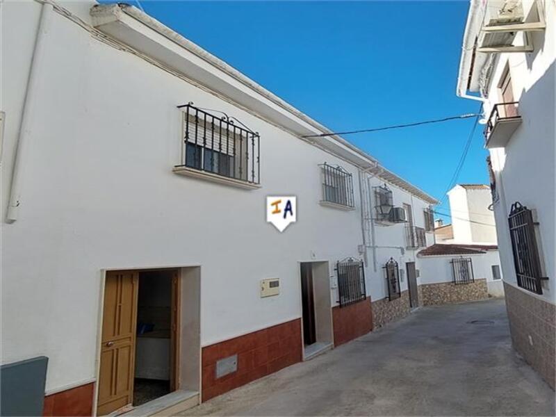 Townhouse for sale in Priego de Cordoba, Córdoba