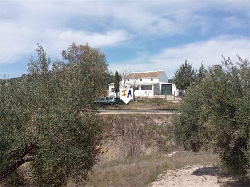 Country House for sale in Priego de Cordoba, Córdoba