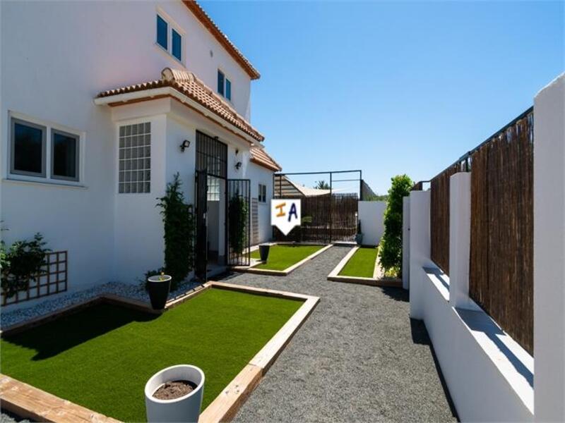 6 Cuarto Villa en venta